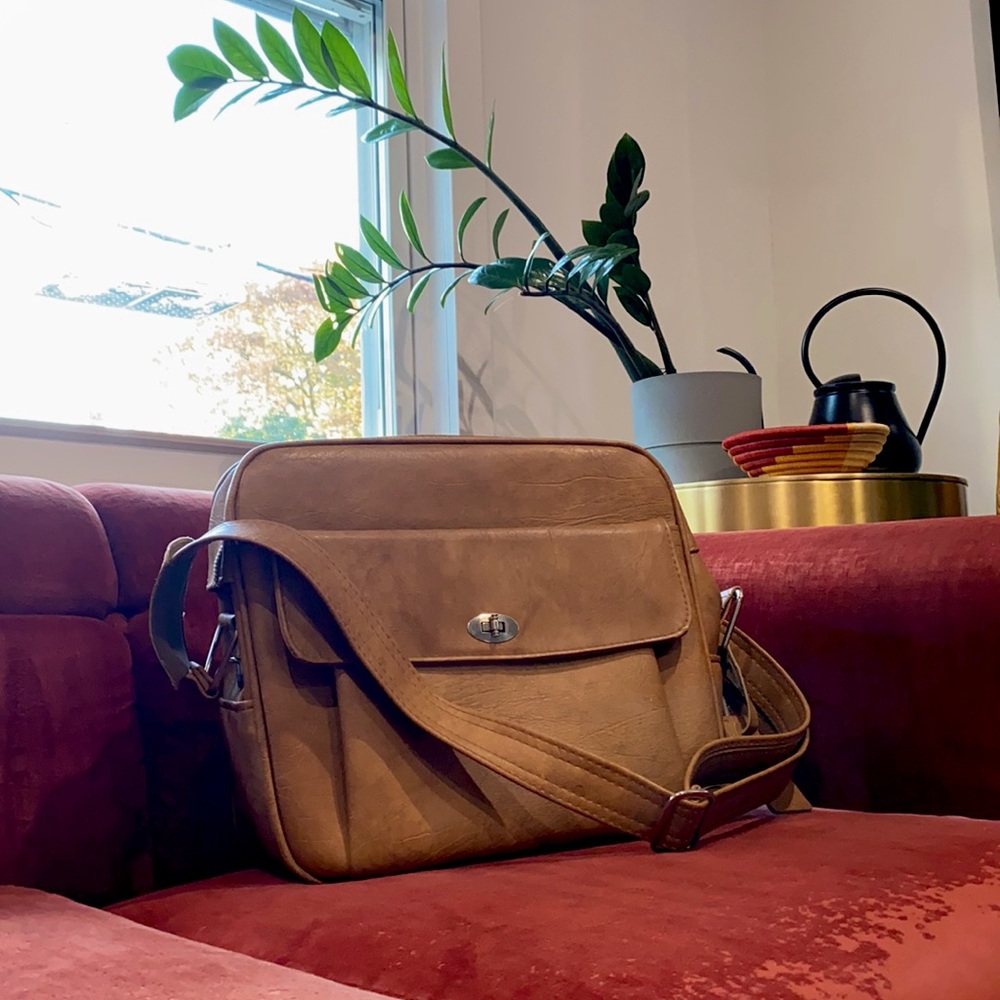 Vintage Samsonite Yellow Leather Messenger Bag